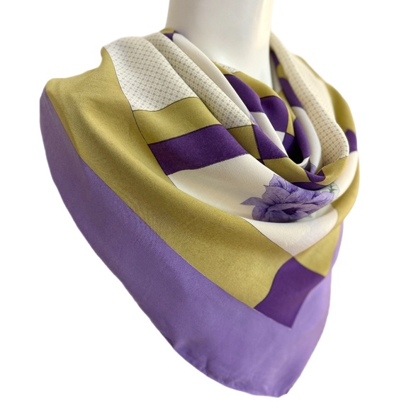 Vintage Gu Yun He 100% Silk Scarf - Purple & Gold Floral - Hand Rolled Edges - Picture 6 of 11